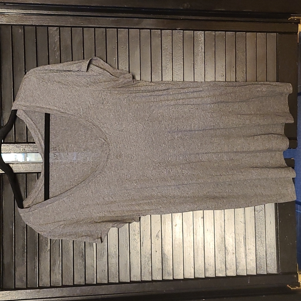 *3/$15* Apt. 9 wide neck t-shirt. Size large